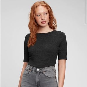 Gap Jersey Knit Scoop Neck Tshirt